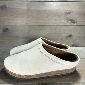 stegmann womens size 8 shoes beige nubuck lether comfort clogs